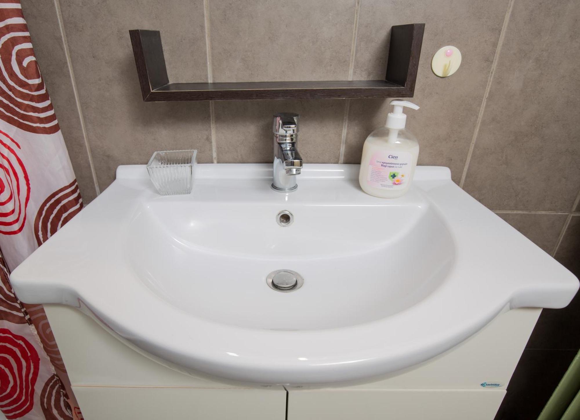 אתונה Downtown Quiet Apartment On A Pedestrian Street מראה חיצוני תמונה